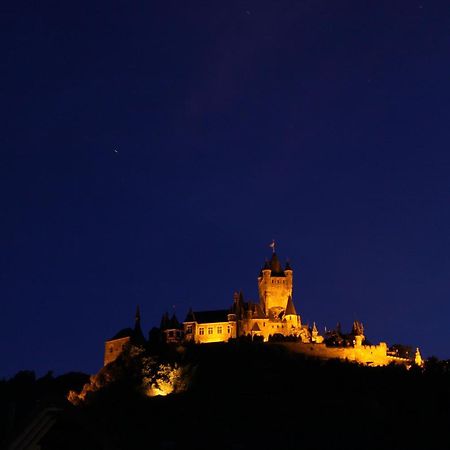 Hotel Und Gaestehaus Gute Quelle كوتشيم المظهر الخارجي الصورة
